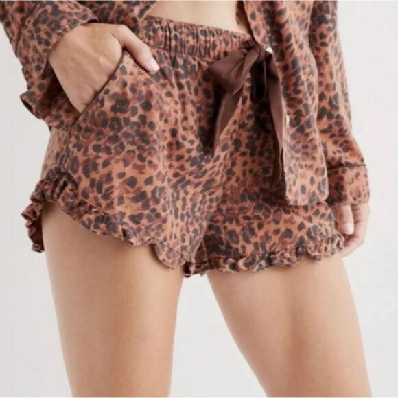 Aerie Brown Leopard Print Ruffle Trim Pajama Flannel Boxer Shorts Size Medium - Picture 1 of 16